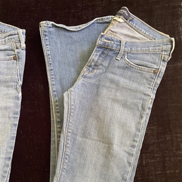 BUNDLE 2 pairs (MIDDLE AND RIGHT) Abercrombie jeans Sz 14Slim - Picture 5 of 7
